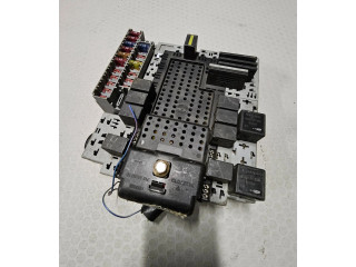 Блок предохранителей  9441585   Volvo XC90    