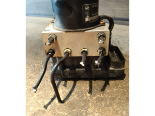 Блок АБС 1J0907379G, 1J0614117C   Skoda  Octavia Mk1 (1U)  1996 - 2004 года