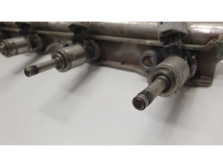 Комплект форсунок CM5EBB0021, CM5E9H487AJ    Ford Focus для бензинового двигателя  2