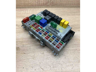 Pojistková skříňka 24412497 Opel Zfira A 1999