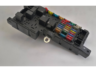 Блок предохранителей 518788104, 8678449   Volvo V70    
