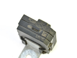 Комплект блоков управления 391022A710, 39102-2A710 KIA Ceed