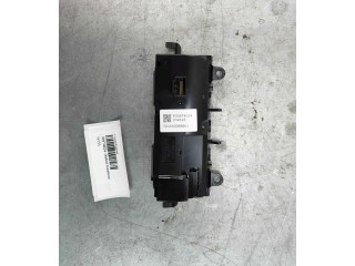 Блок управления климат-контролем 31674024, 31346788   Volvo XC90