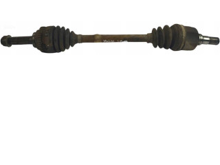 Передняя полуось