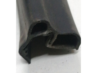 Уплотнительная резина (на дверях)         Volkswagen Sharan 