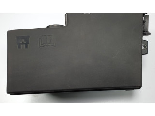 Блок предохранителей 30728347 Volvo C70