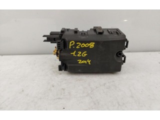 Блок предохранителей 9806192580 Peugeot 2008 I