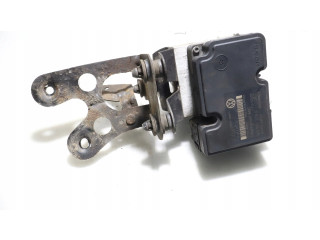 Jednotka ABS    Volkswagen Caddy 2006