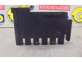 Блок предохранителей  7700429665F, 7700429665F   Renault Clio III    