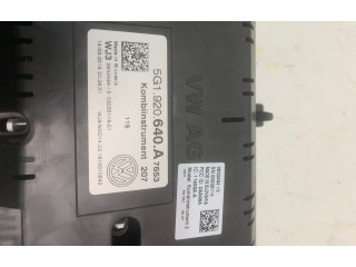 Панель приборов 5G1920640A Volkswagen Golf VII