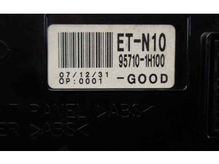 Дисплей    957101H100   KIA Ceed