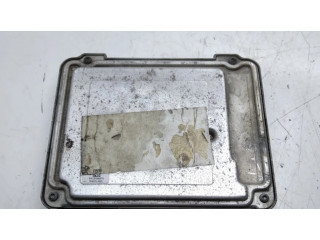 Блок управления двигателя 03G906021KK, 0281013228   Volkswagen Jetta V