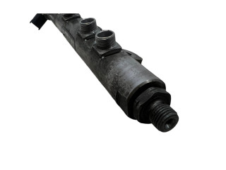 Топливная рампа 9X2Q9D280EA, 0445216028 Jaguar XF X250 для двигателя 306DT