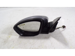 Зеркало электрическое Peugeot 308 2013-2021 года