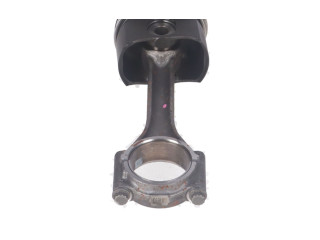 Поршень Шатун  05L105401K  Volkswagen PASSAT B8  