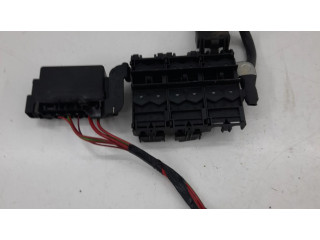 Блок предохранителей 5j0937548   Skoda Roomster (5J)    