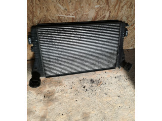 Интеркулер  1K0145803   Skoda Octavia Mk2 (1Z) 