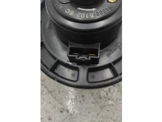 Вентилятор печки Mitsubishi Pajero