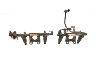 Топливная рампа 17522-AA630 Subaru Legacy