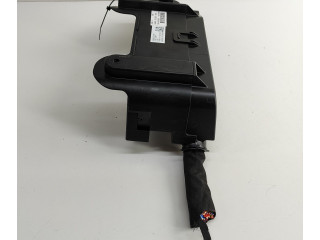 Блок предохранителей 31473884, 8888347820 Volvo XC40