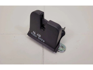 Замок багажника 2G6.827.505.B    Volkswagen Polo 2002 - 2005 года