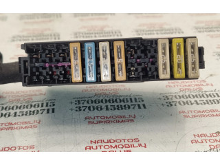 Блок предохранителей 4F1941824   Volkswagen Touran II    