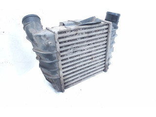 Интеркулер 6Q0145804A Volkswagen Polo