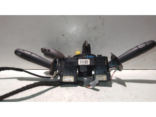 Подрулевой переключатель 255675128R   Dacia Duster