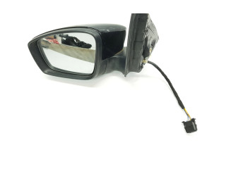 Зеркало электрическое Skoda Fabia Mk3 (NJ) 2015 - 2021 года