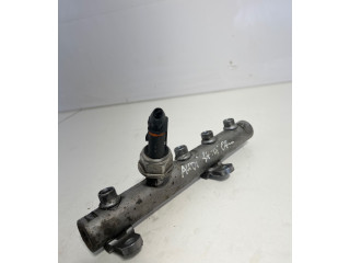 Топливная рампа 059130089AA   Audi A6 S6 C6 4F  