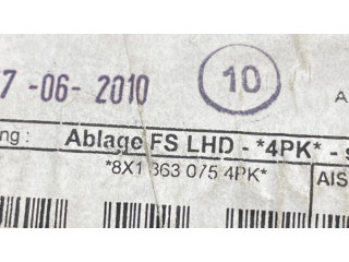 Отделочный щит панели (нижний)