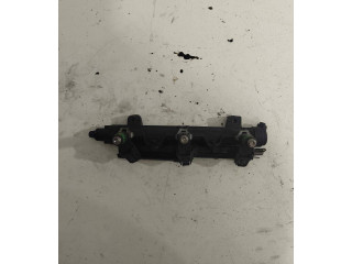 Топливная рампа 03E133320 Skoda Fabia Mk1 (6Y) для двигателя AZQ