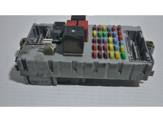 Блок предохранителей 50513350 Alfa Romeo GT