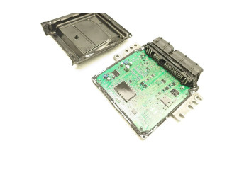 Řídící jednotka MEC83-910 Nissan Quest 2005