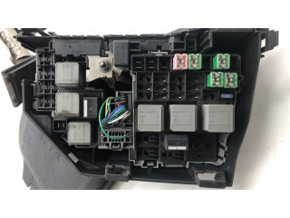 Pojistková skříňka 6G9T14A076, 6G9T12A690 Ford C-MAX 2008