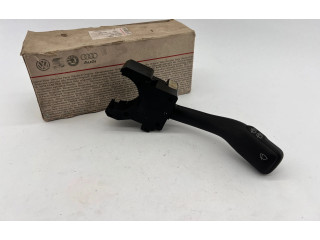 Ручка стеклоочистителей 8L0953503A Audi A3 S3 8L