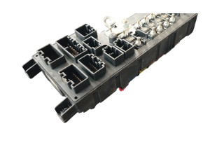 Блок предохранителей  8637841, 518323324   Volvo V70    