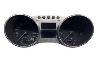 Панель приборов A2515401611 Mercedes-Benz R W251