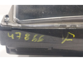 Přístrojová deska Toyota Prius (XW30) 2015 8310847020