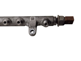 Топливная рампа 03L130089A, 057130764H Audi A4 Allroad B8