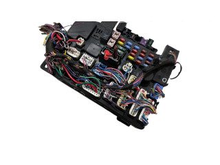 Блок предохранителей 8637A869, 5023018643 Mitsubishi Outlander