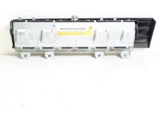 Подушка безопасности для колен A1768600302   Mercedes-Benz A W176