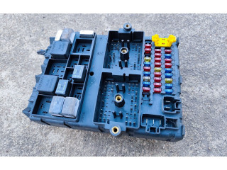 Блок предохранителей 56038406AK   Jeep Grand Cherokee (WJ)    