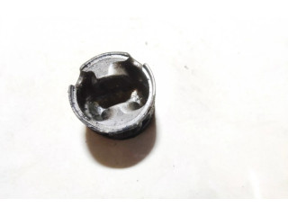  Поршень  79v101, m401  Volkswagen PASSAT B4  