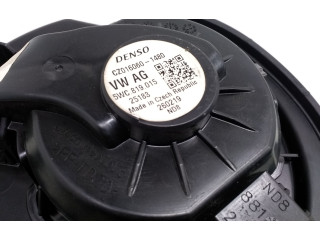 Вентилятор печки 5WC819015 Skoda Karoq