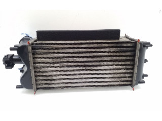 Интеркулер  0FT766K775BA   Ford Transit Courier 1.6