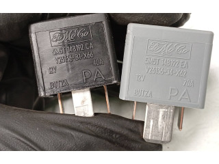 Блок предохранителей AV6T14A142AB, 5M5T14B192CA Ford Transit - Tourneo Connect