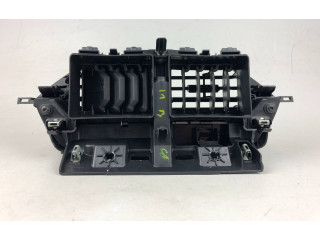 Блок управления климат-контролем 9823457080, 9823457180   Peugeot 2008 II