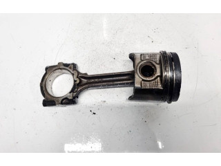 Поршень с шатуном Nissan Almera N16