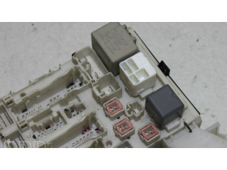 Pojistková skříňka 8273002150A Toyota Auris 150 2007